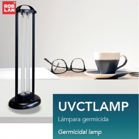 Lámpara germicida sobre mesa